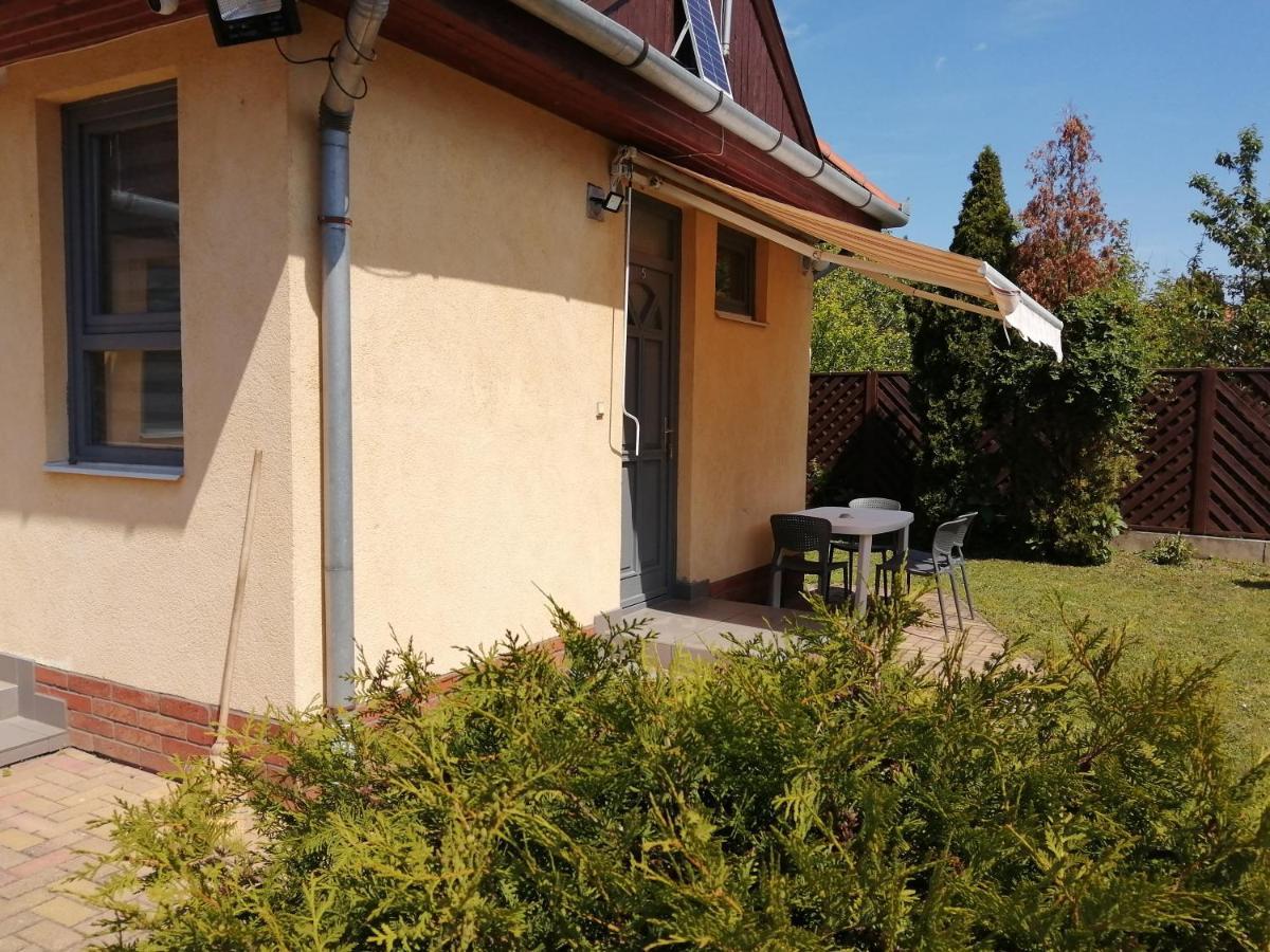 Illaberek Apartmanok Hajdúszoboszló Exterior foto